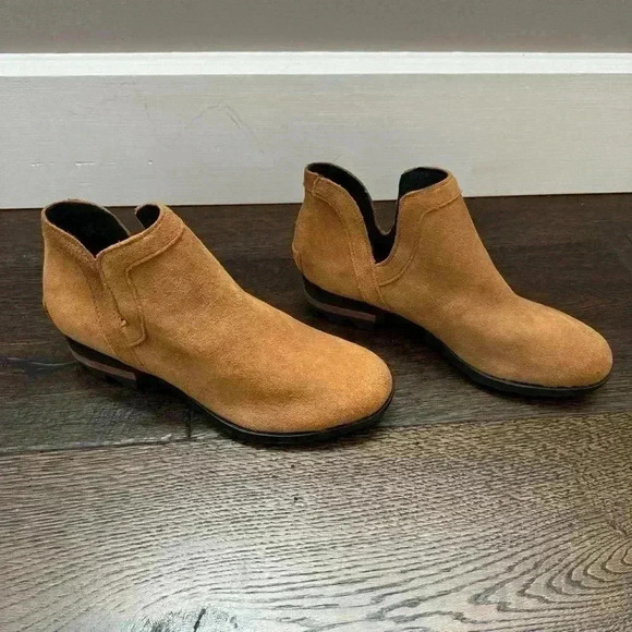 Sorel Suede  Ankle Boot - Picture 5 of 8